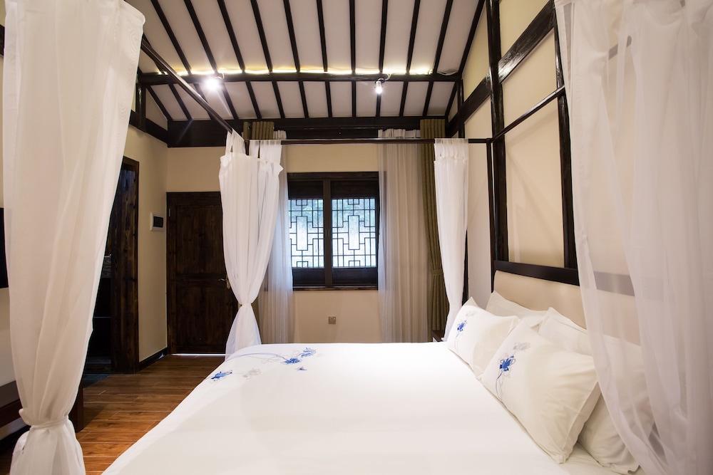 Basic Double Room photo 1