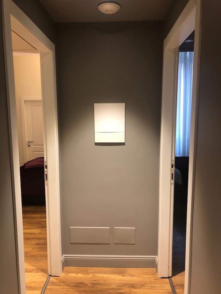 Family Room, 2 Bedrooms, Non Smoking, 2 Bathrooms photo 2