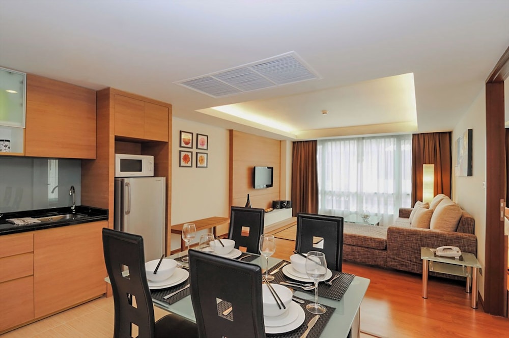 Suite, 1 Bedroom photo 3