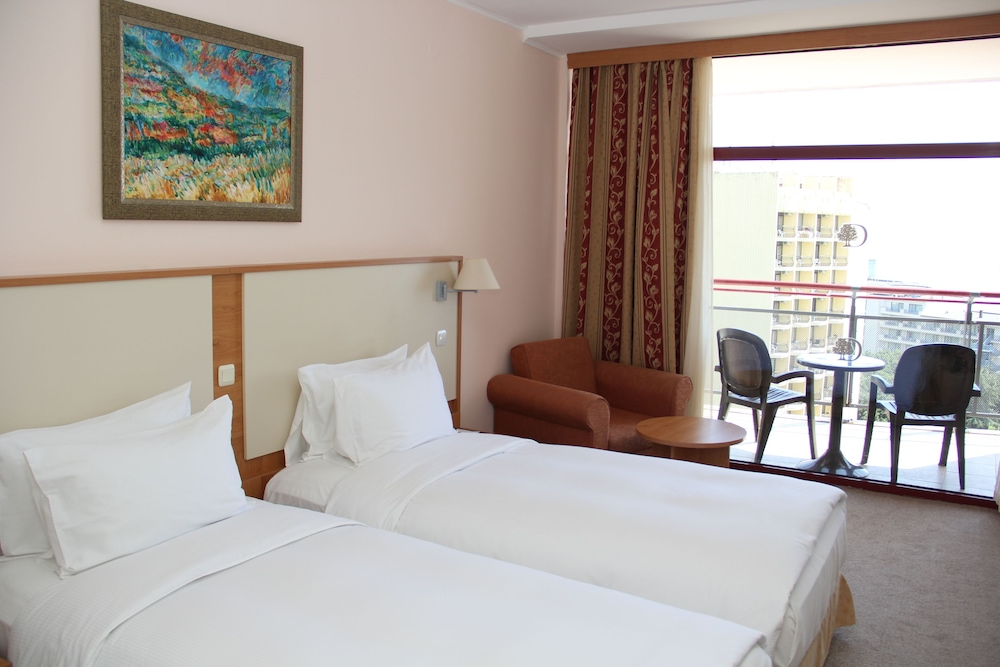 Double or Twin Room, Balcony, Sea View photo 1