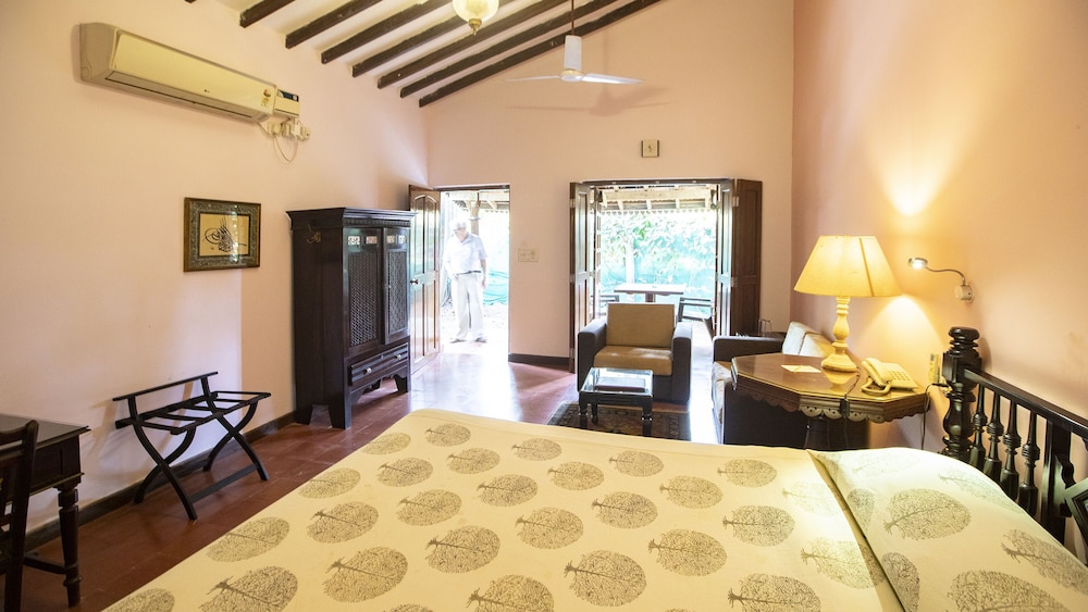 Executive Deluxe Double with Free Bike Rental photo 1