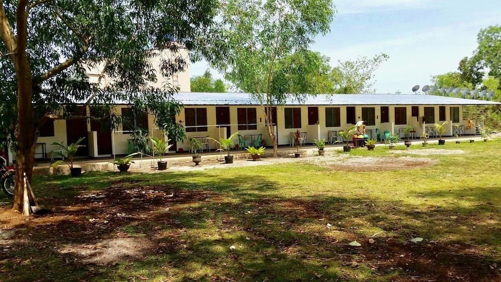 Standard Twin Room, Garden View photo 3
