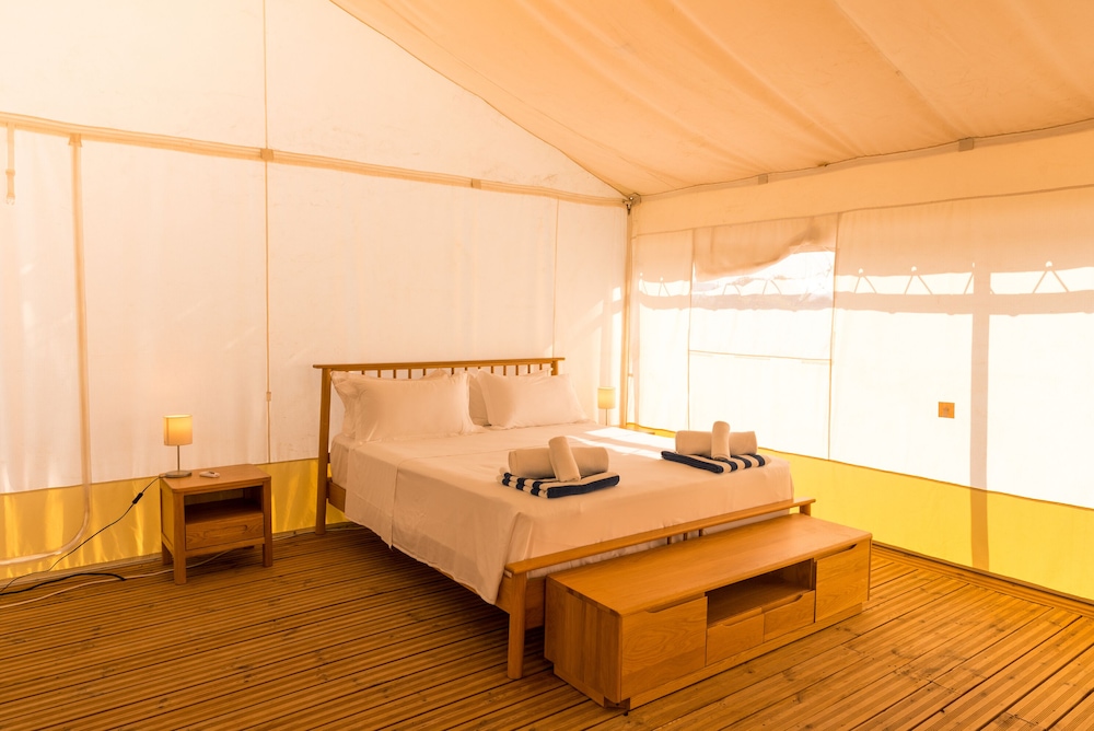 Family Tent photo 3