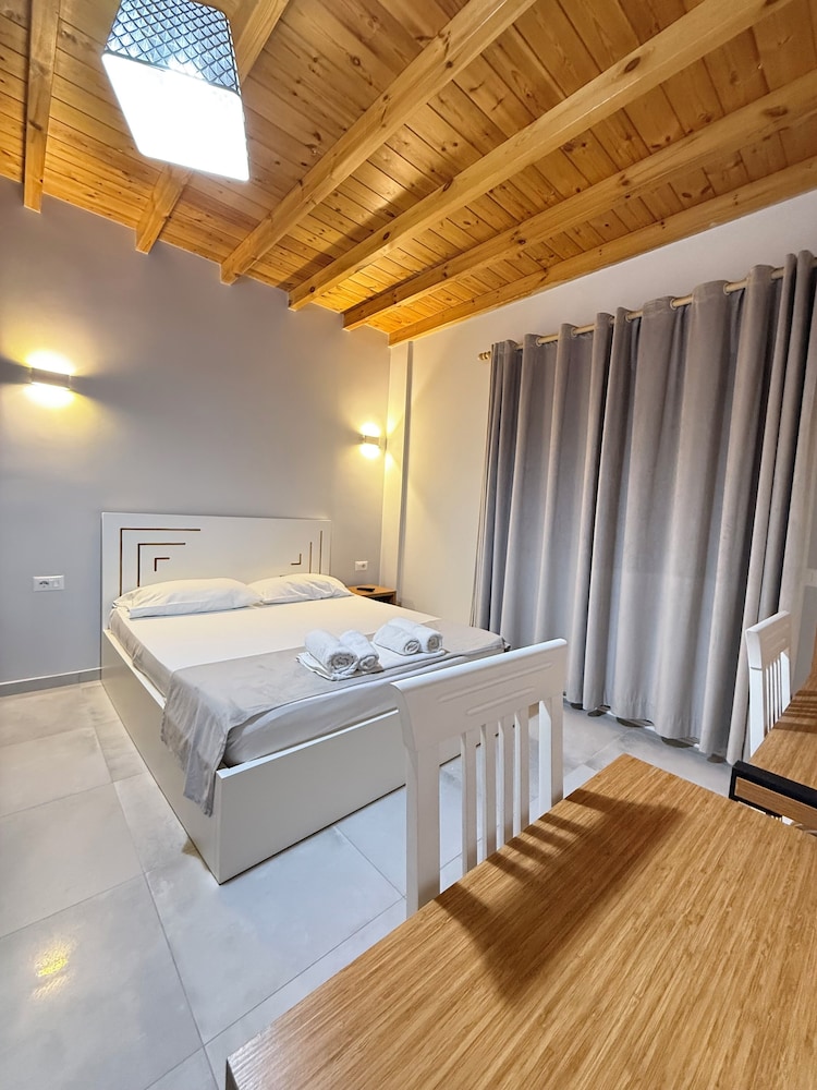 Deluxe Apartment, Balcony