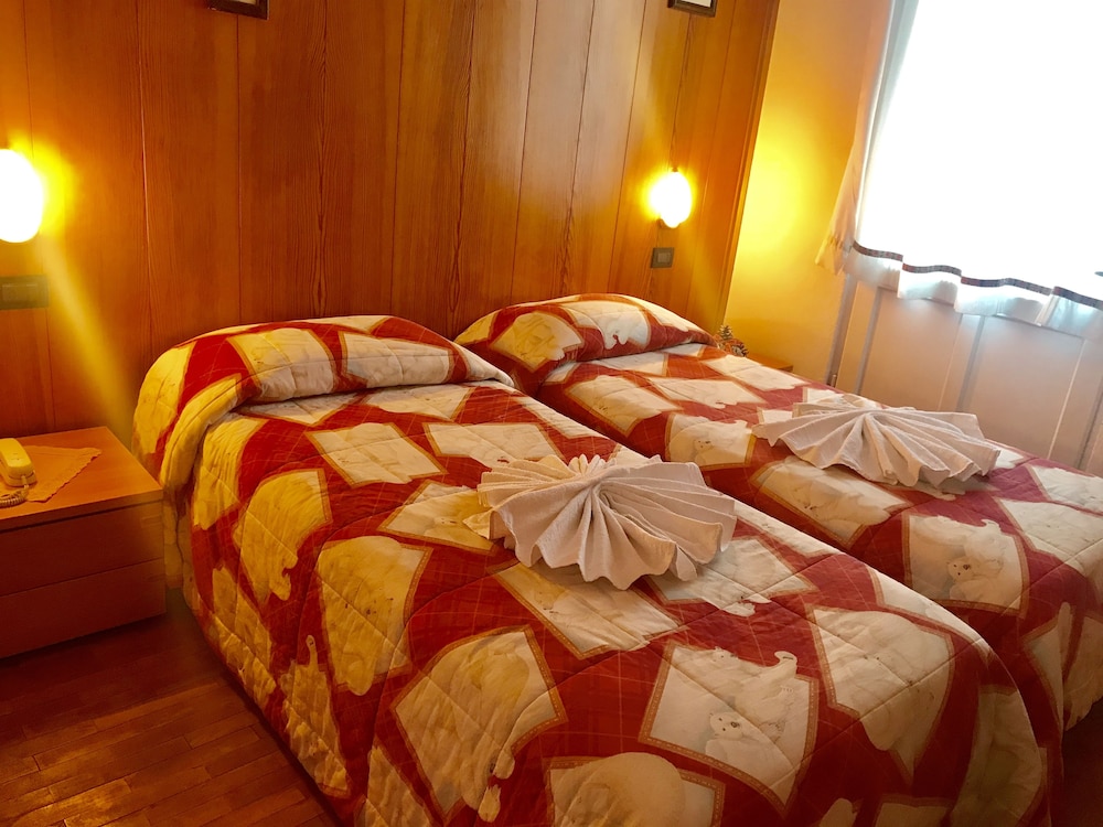Twin Room photo 1