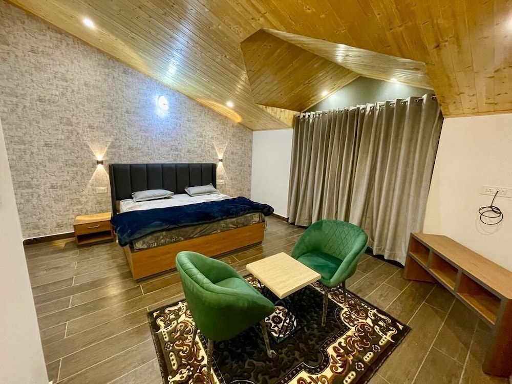 Elite Room