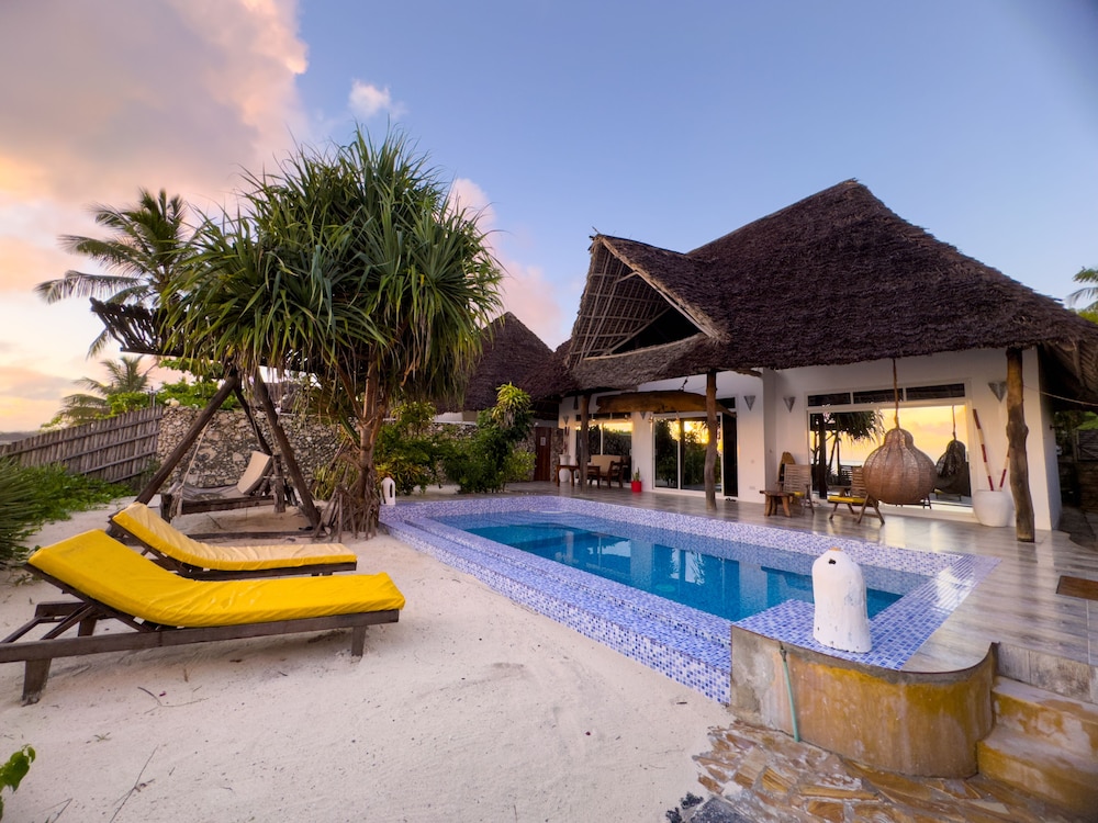 Superior Villa, Private Pool, Ocean View photo 3