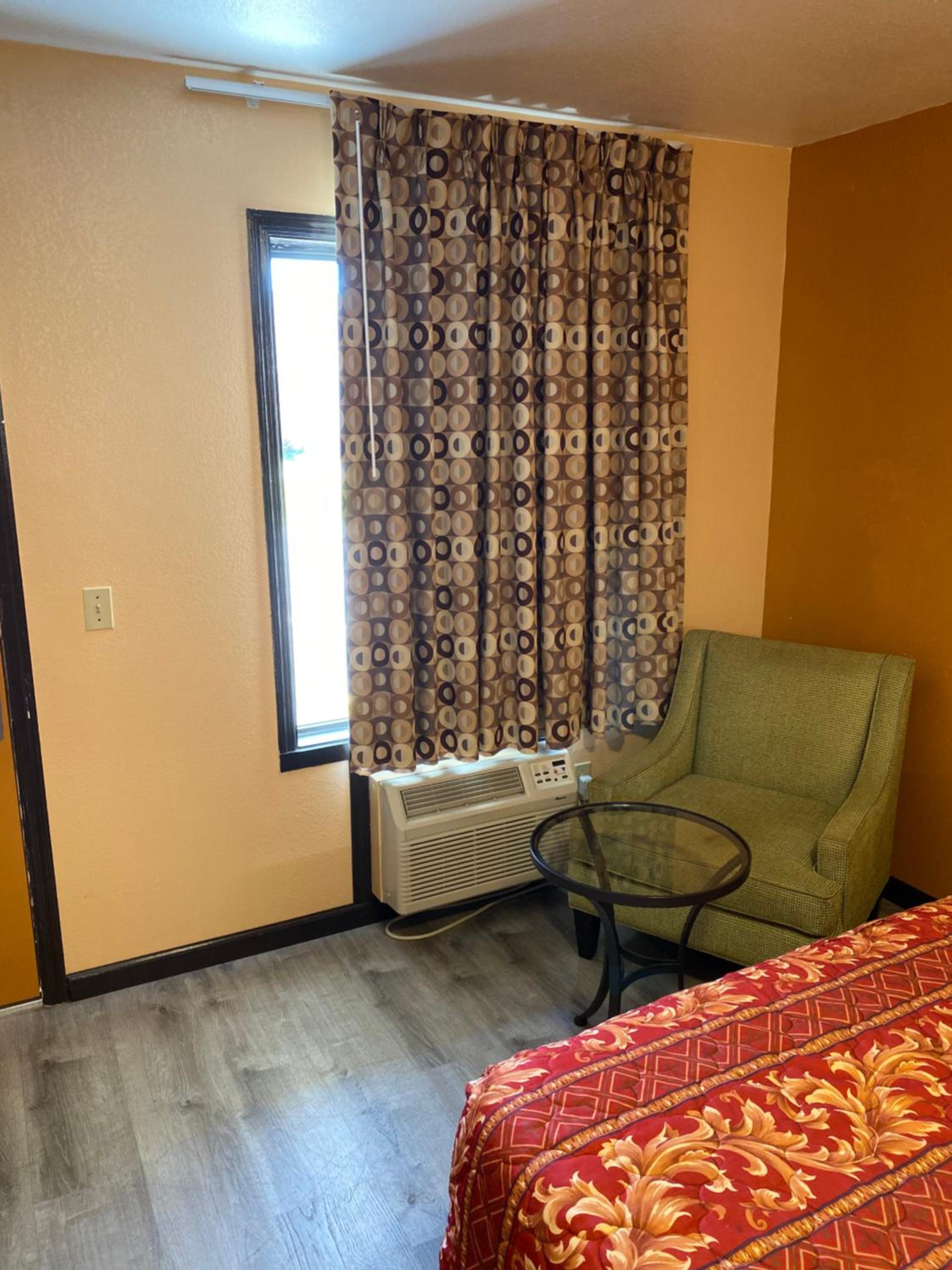 Double Room with Two Double Beds - Non-Smoking