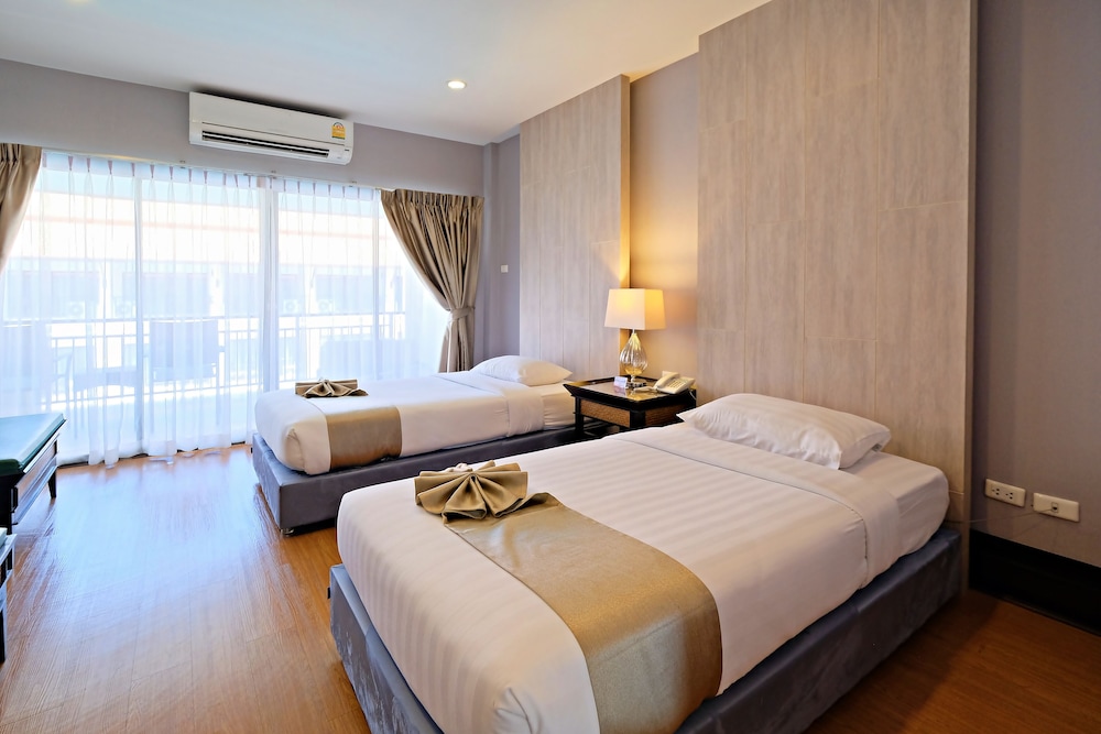 Superior Room, 2 Twin Beds - Photo 1