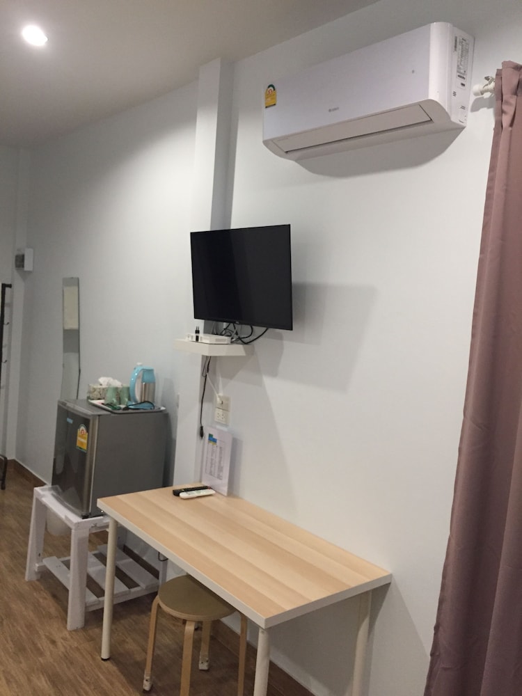 Standard Twin Room photo 2