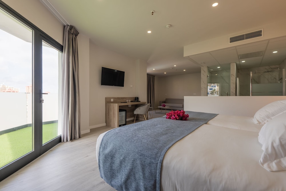 Junior Room