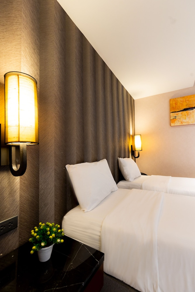 Standard Twin Room photo 3