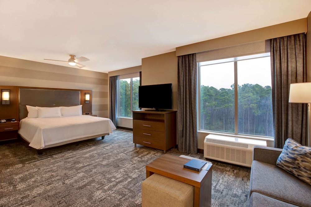 ADA (Hearing) Studio, 1 King Bed