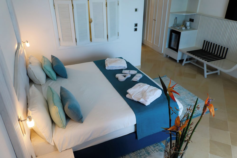 Superior Double Room, Sea View - Photo 4