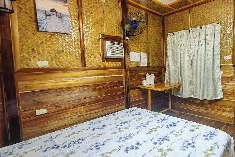 Deluxe Cabin photo 2