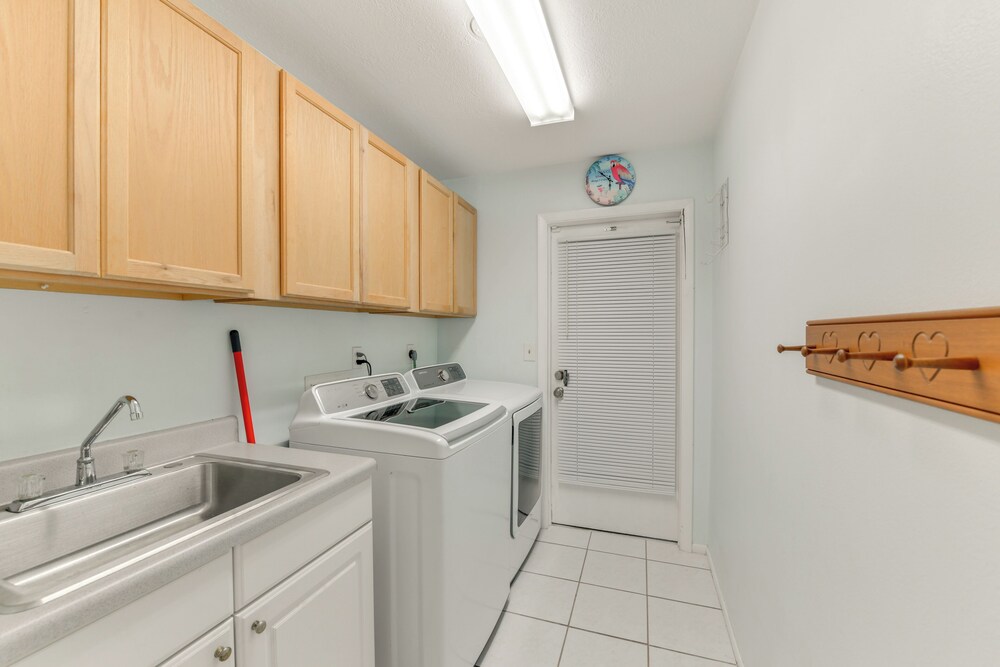 House (2 Bedrooms) photo 3