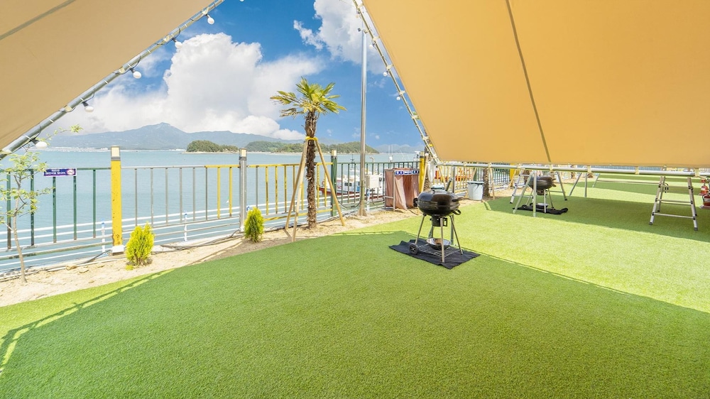 Basic Room, 1 Bedroom (HawaiiGlamping3) - Photo 11