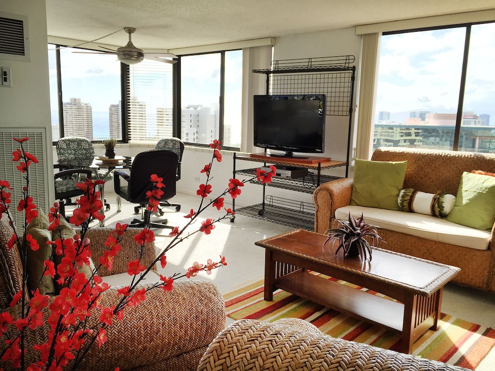Penthouse, 2 Bedrooms (Ocean and Sunset View)