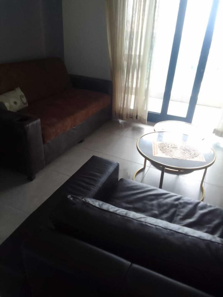 Luxury Apartment photo 3