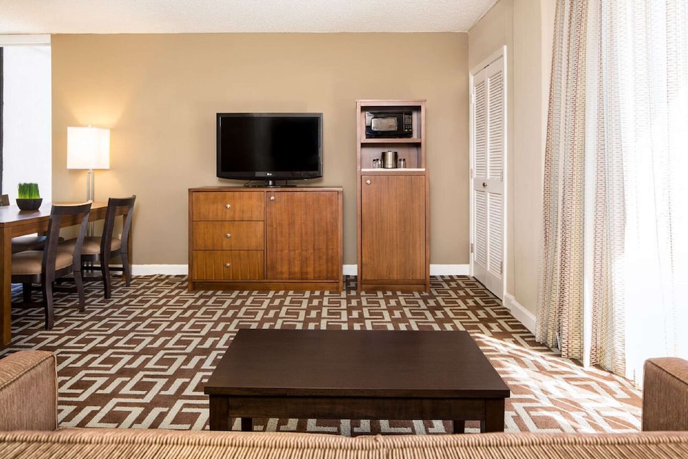Suite, 1 King Bed, Jetted Tub photo 1