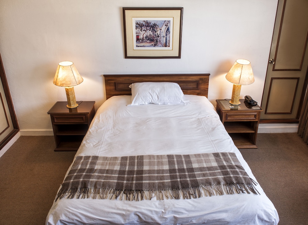 Standard Double Room - Photo 5