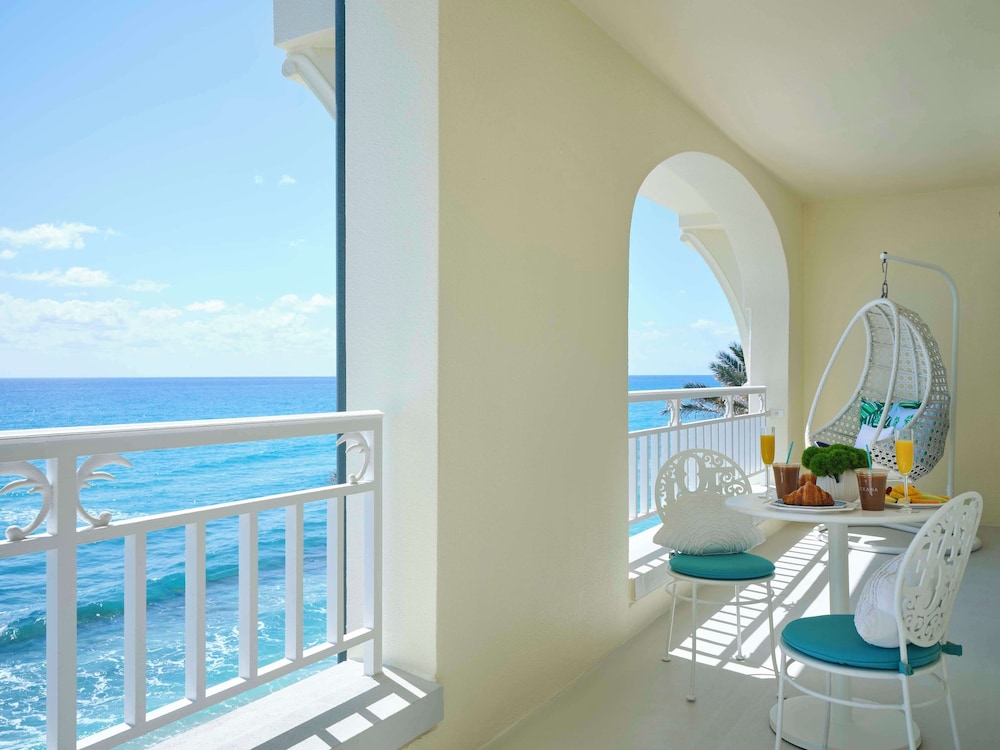 Suite, Oceanfront - Photo 9
