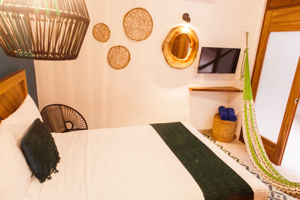 Basic Double Room, 1 Double Bed