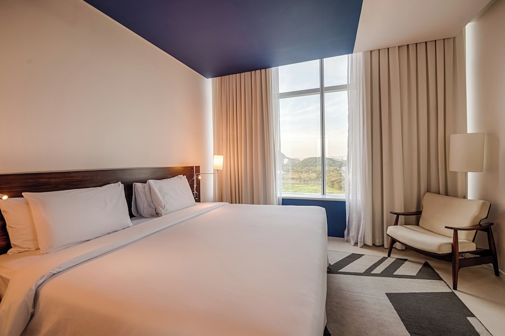 Superior Room, 2 Twin Beds, Non Smoking