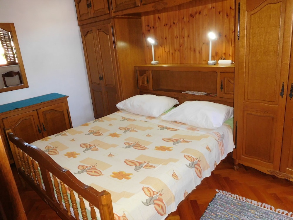 Apartment, 2 Bedrooms, Terrace, Sea View