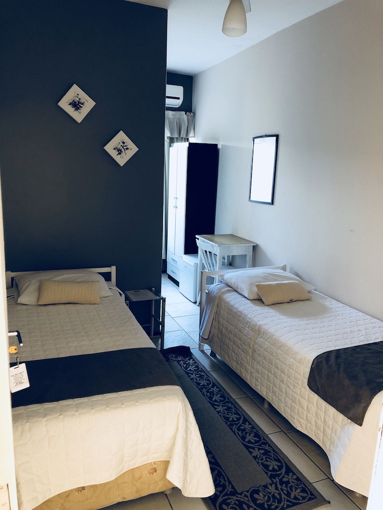 Standard Twin Room, 2 Twin Beds photo 1