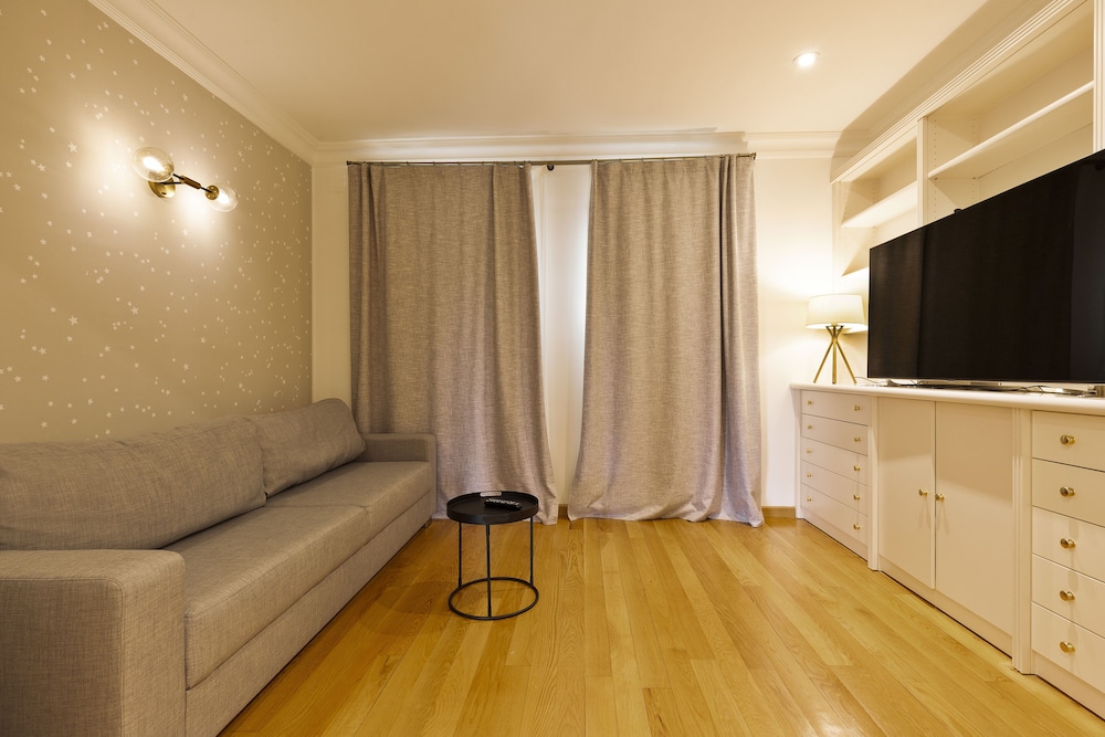 Villa photo 3