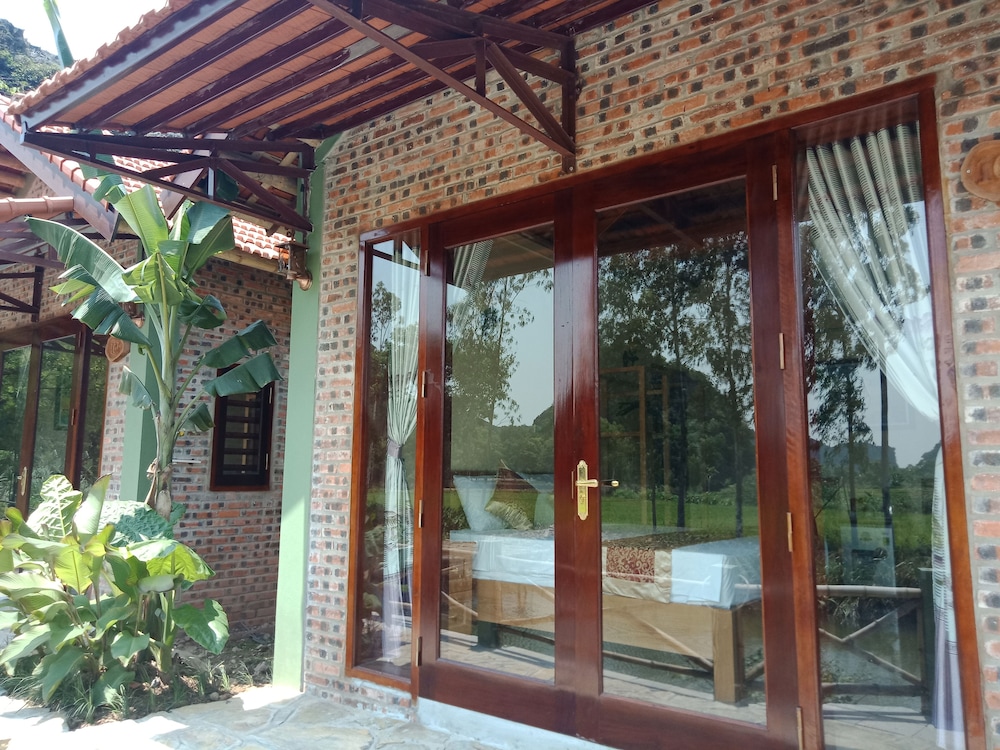 Deluxe Double Room, Lake View photo 1