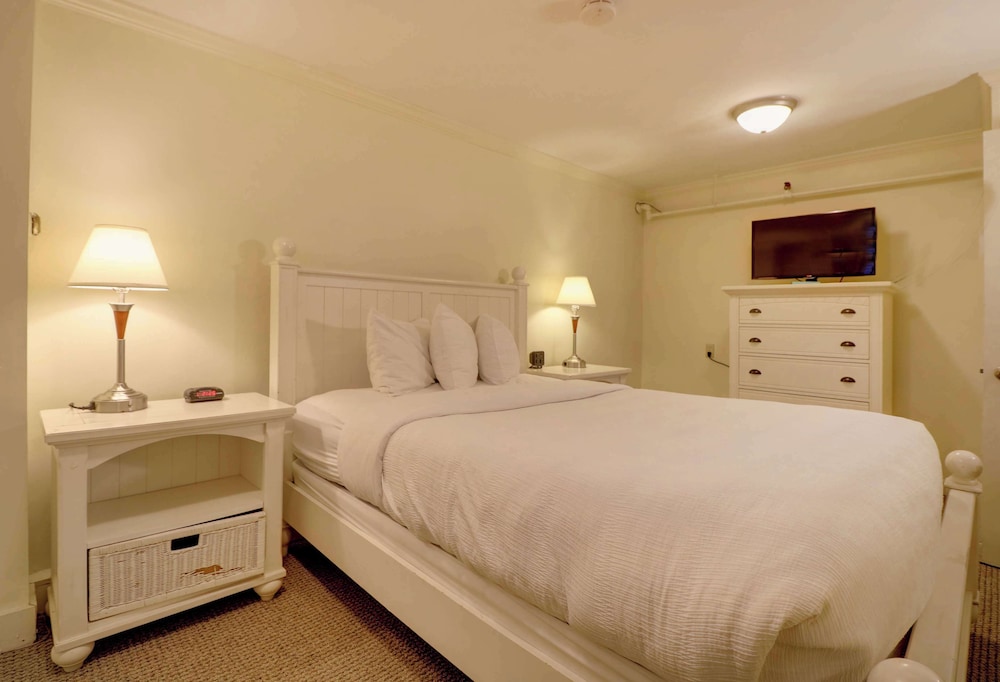 Family Suite - Photo 1