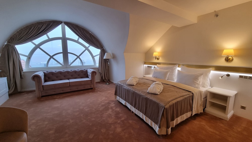 Maisonette Suite