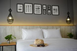 Suite with City View photo 2