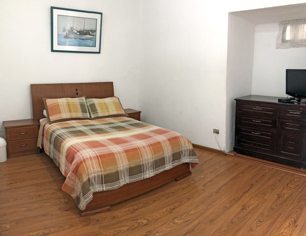 Standard Room photo 2