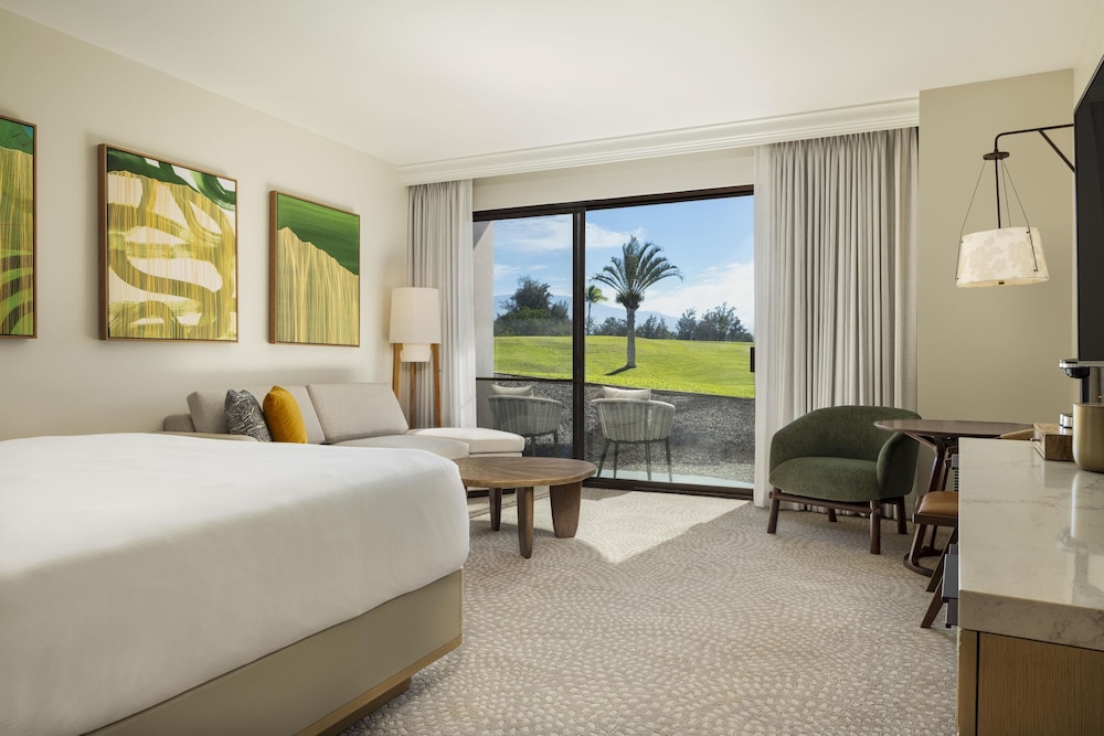 Room, 2 Queen Beds, Resort View