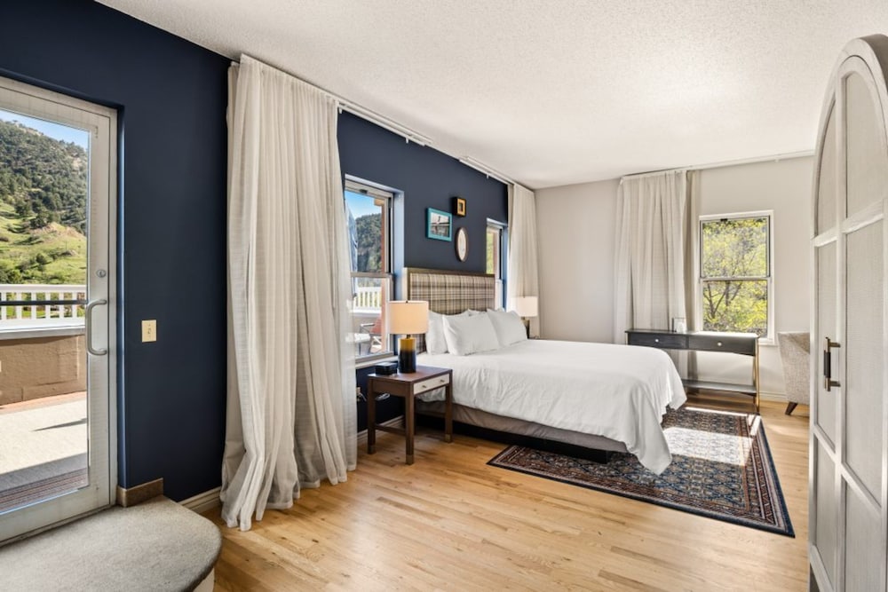 Suite (Zephyr)