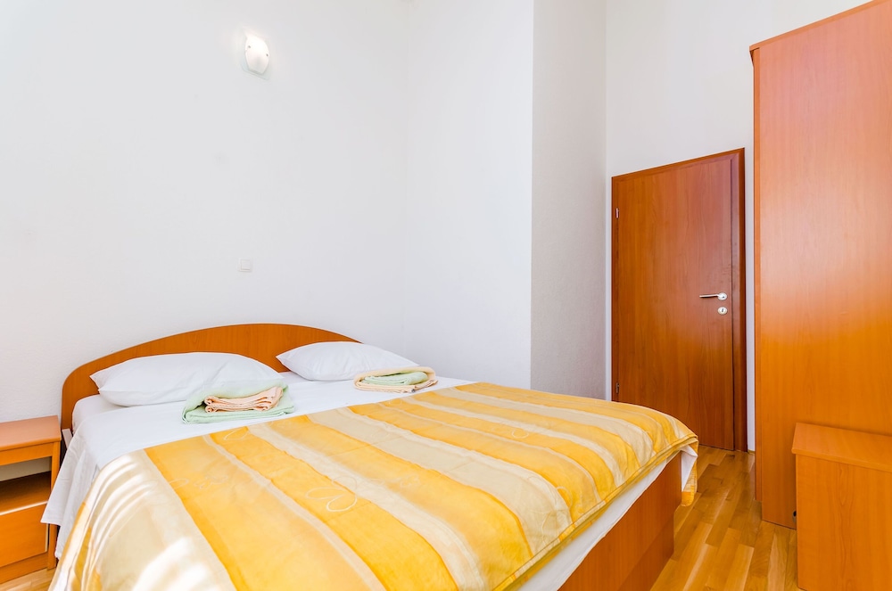 Apartment (A2) photo 1