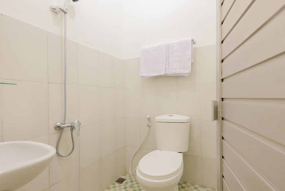 Standard Double Room - Photo 5