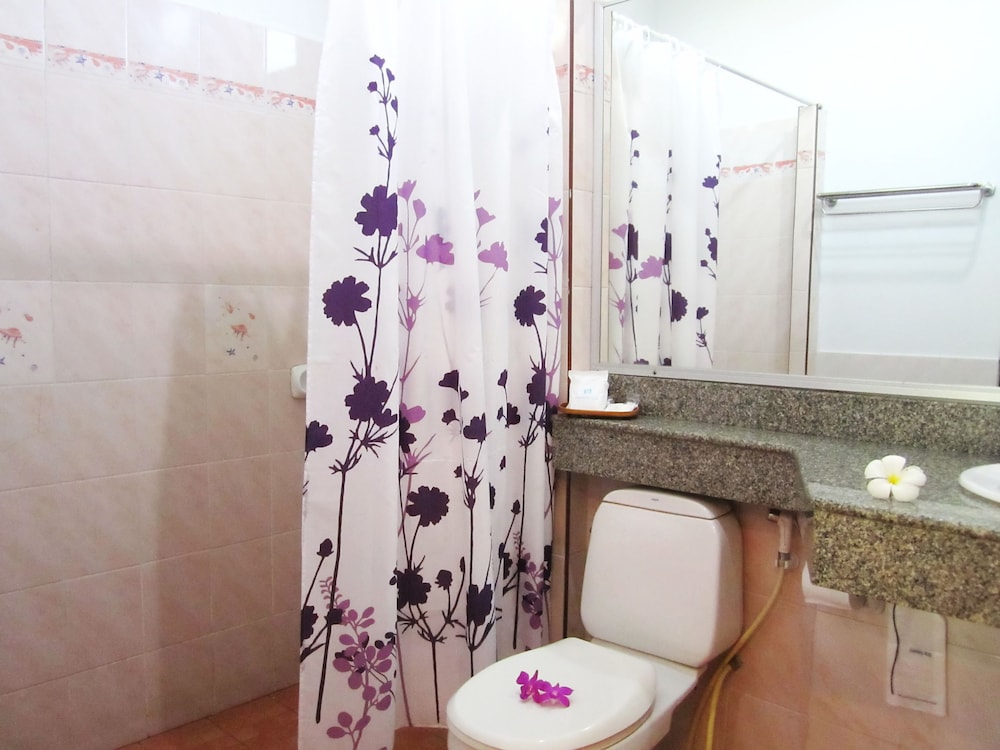 Deluxe Double or Twin Room, Garden View photo 3