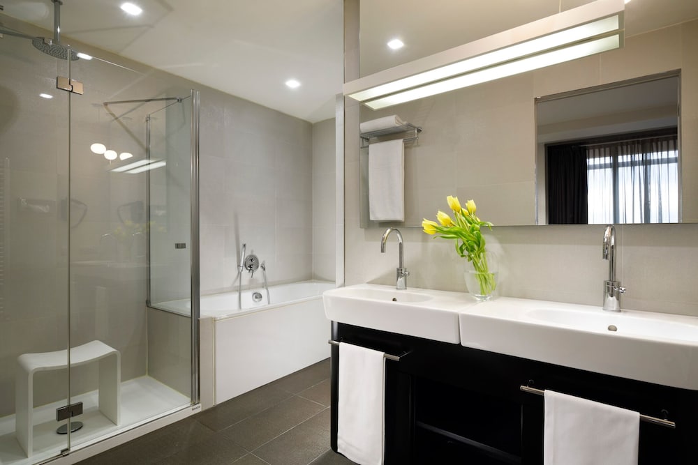 Suite, 2 Twin Beds