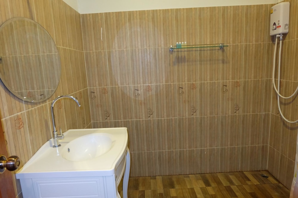 Standard Room photo 3