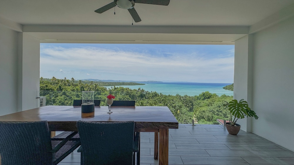 Deluxe Apartment, Balcony, Sea View photo 1