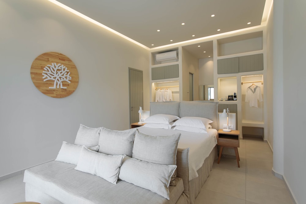 Junior Studio Suite, Hot Tub, Garden View photo 2