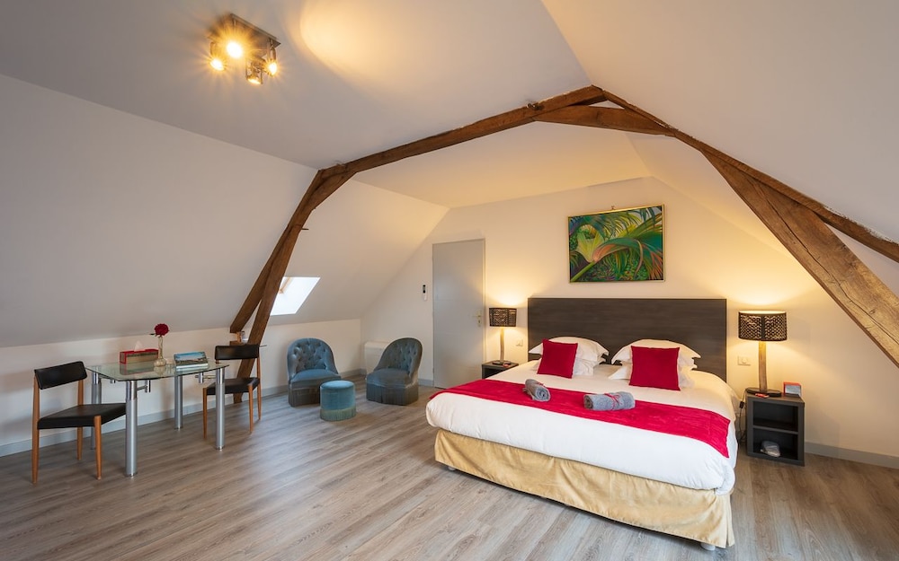 Superior Double Room, Ensuite (Chambre Lucy) photo 1