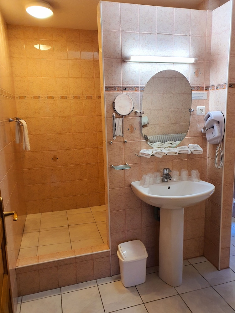 Superior Apartment photo 2
