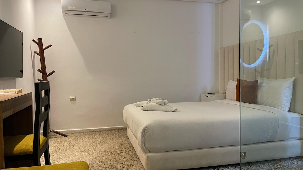 Premier Studio Suite photo 1