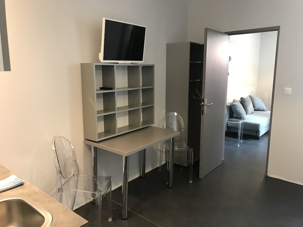 Family Apartment, 1 Bedroom photo 3