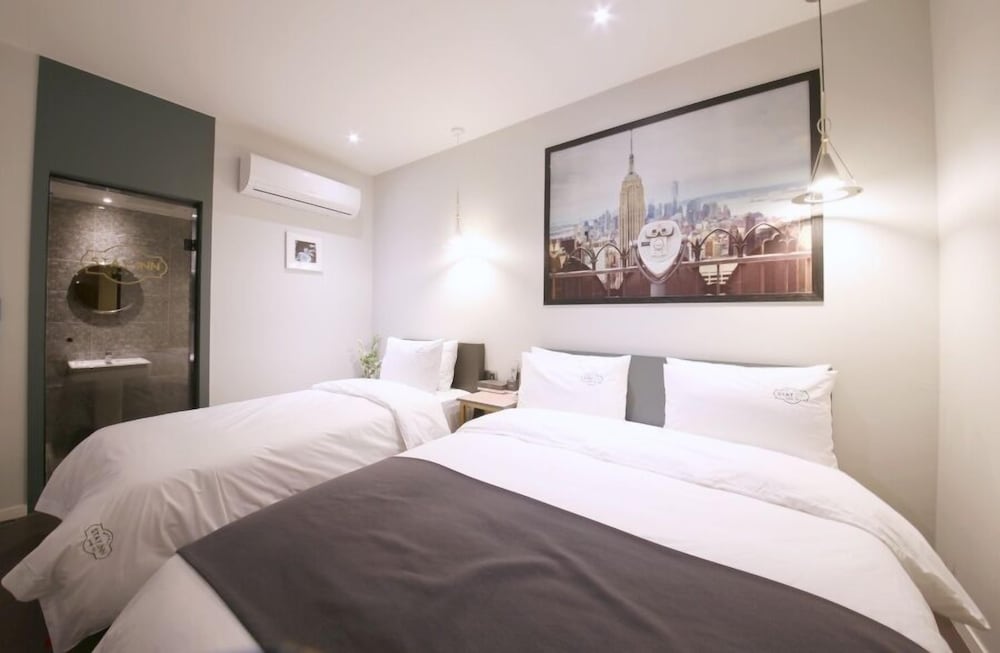 Deluxe Twin Room - Photo 3